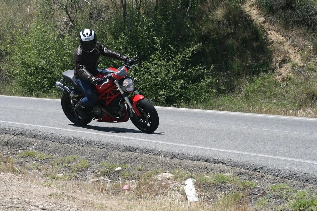 Comment choisir le bon équipement pour motard